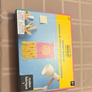 Summerfield Creations Banner Loom Kit - Pink and Yellow